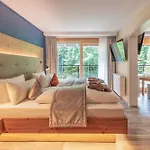 Szálloda Langenwaldsee 4*