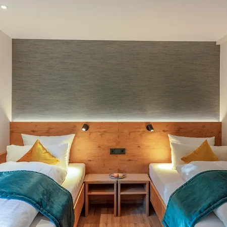 Langenwaldsee Hotel 4*