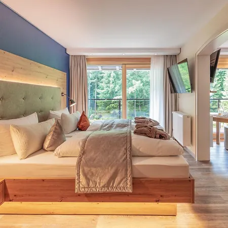 מלון Langenwaldsee 4*