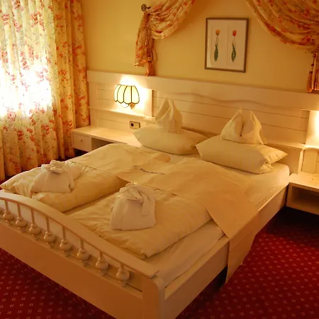 Langenwaldsee 4* פרוידנשטאדט