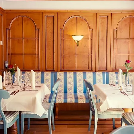 Hotel Langenwaldsee 4*